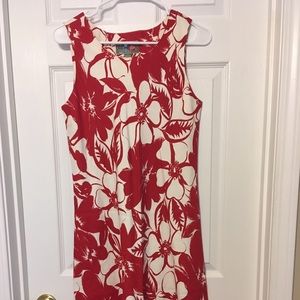 Hilo Hattie women’s dress